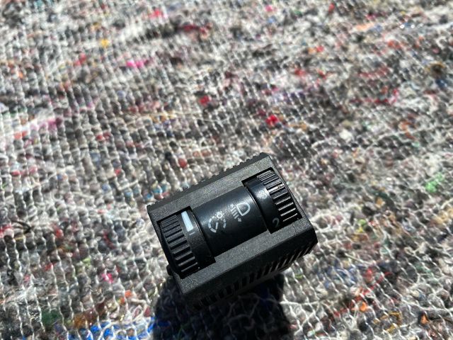 bontott VW TRANSPORTER Fényszórómagasság Állító Kapcsoló