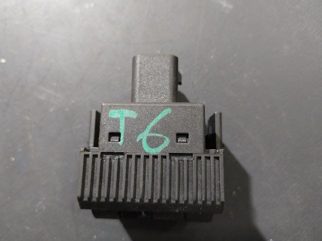 bontott VW TRANSPORTER Fényszórómagasság Állító Kapcsoló