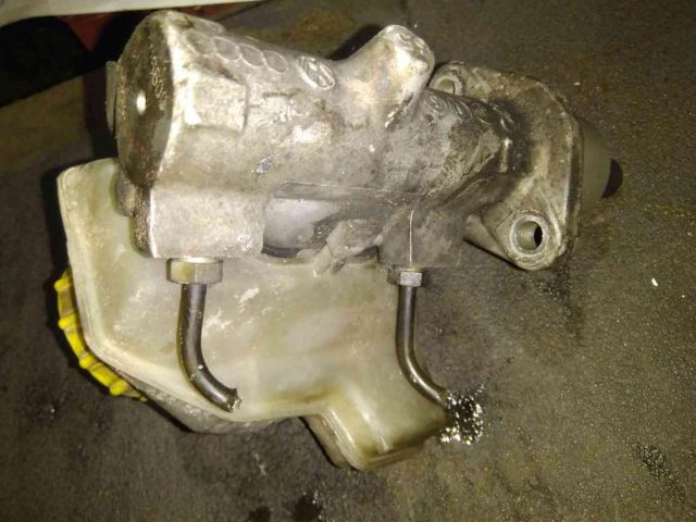 bontott VW TRANSPORTER Főfékhenger