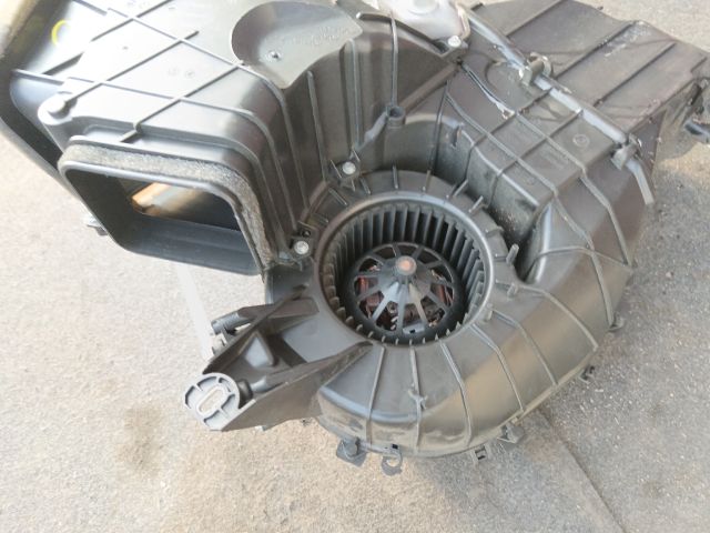 bontott VW TRANSPORTER Fűtés Box