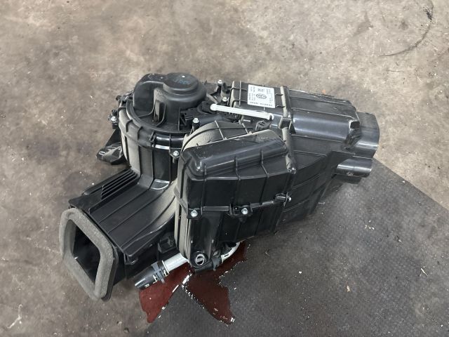 bontott VW TRANSPORTER Fűtés Box