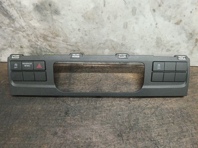 bontott VW TRANSPORTER Fűtéskapcsoló Keret