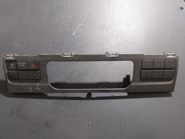 bontott VW TRANSPORTER Fűtéskapcsoló Keret