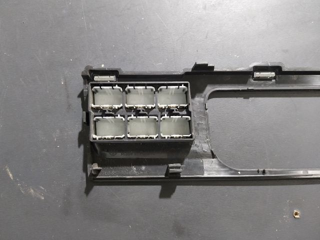 bontott VW TRANSPORTER Fűtéskapcsoló Keret