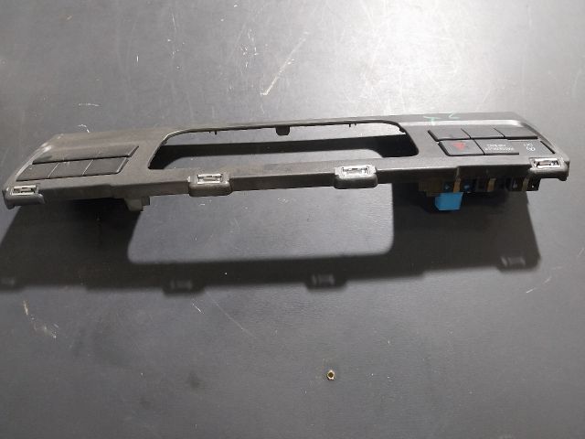 bontott VW TRANSPORTER Fűtéskapcsoló Keret