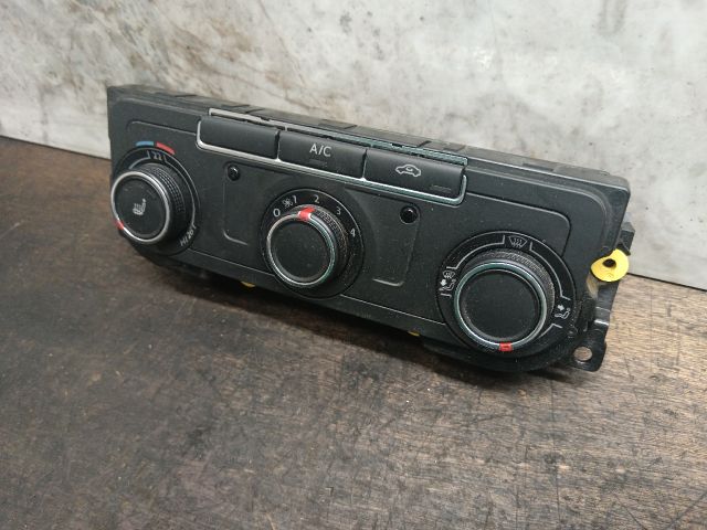 bontott VW TRANSPORTER Fűtéskapcsoló (manuális klímás)