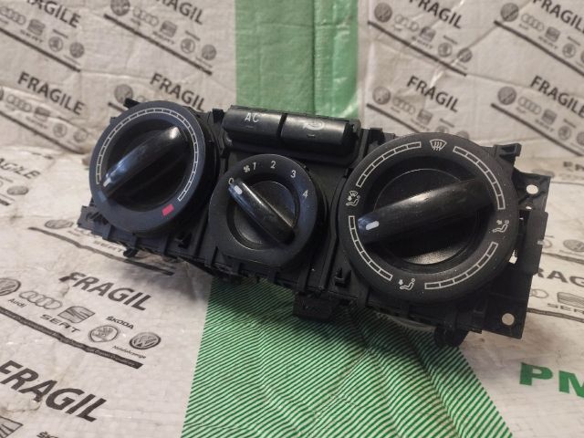 bontott VW TRANSPORTER Fűtéskapcsoló (manuális klímás)