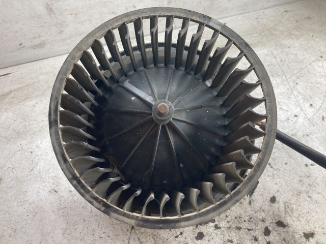 bontott VW TRANSPORTER Fűtőmotor (Klímás)