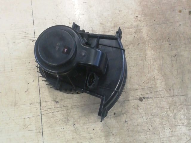 bontott VW TRANSPORTER Fűtőmotor (Klímás)