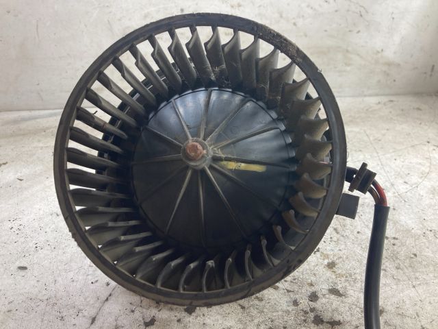 bontott VW TRANSPORTER Fűtőmotor (Klímás)