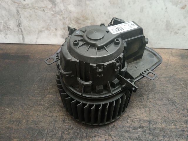 bontott VW TRANSPORTER Fűtőmotor (Klímás)