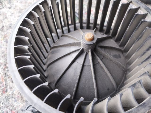 bontott VW TRANSPORTER Fűtőmotor (Nem klímás)