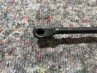 bontott VW TRANSPORTER Gázrugós Kitámasztó Teleszkóp Csomagtérajtó Jobb