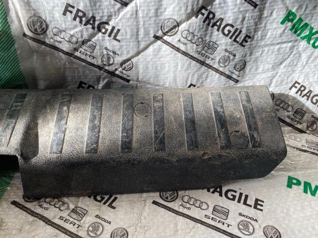 bontott VW TRANSPORTER Hátfal Burkolat