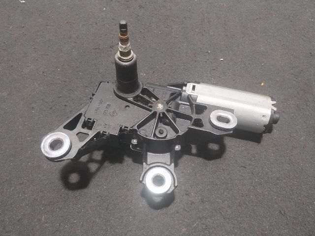 bontott VW TRANSPORTER Hátsó Ablaktörlő Motor