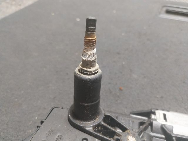 bontott VW TRANSPORTER Hátsó Ablaktörlő Motor