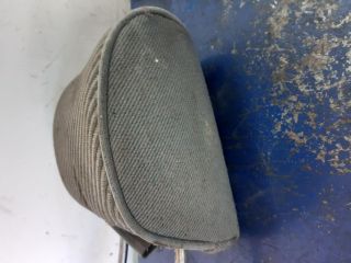 bontott VW TRANSPORTER Hátsó Fejtámla