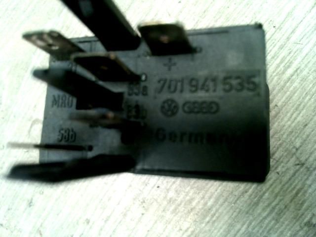 bontott VW TRANSPORTER Hátsó Ködzárófény Kapcsoló