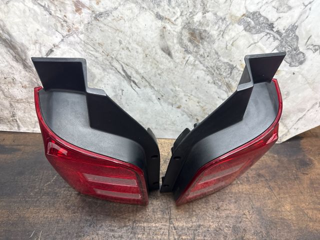 bontott VW TRANSPORTER Hátsó Lámpa Szett