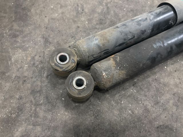 bontott VW TRANSPORTER Hátsó Lengéscsillapító Pár