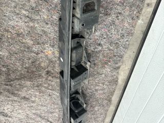 bontott VW TRANSPORTER Hátsó Lökhárító Merevítő (Fém)