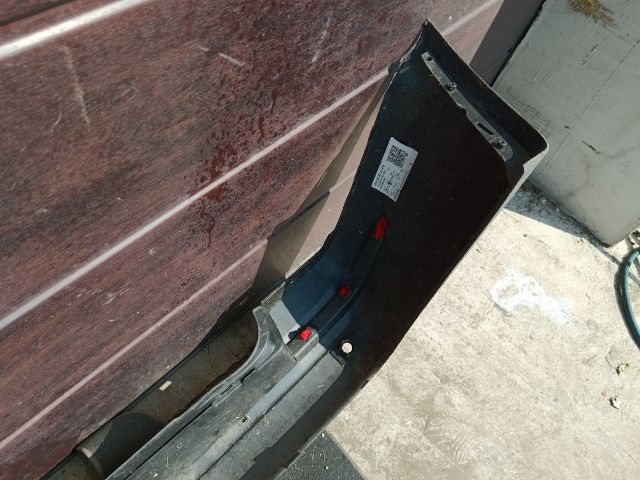 bontott VW TRANSPORTER Hátsó Lökhárító (Részeivel)