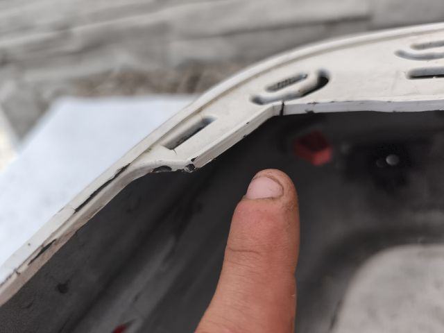 bontott VW TRANSPORTER Hátsó Lökhárító (Üresen)