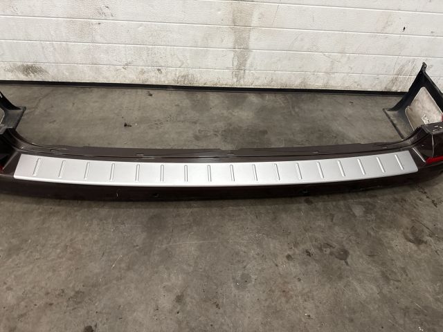 bontott VW TRANSPORTER Hátsó Lökhárító (Üresen)