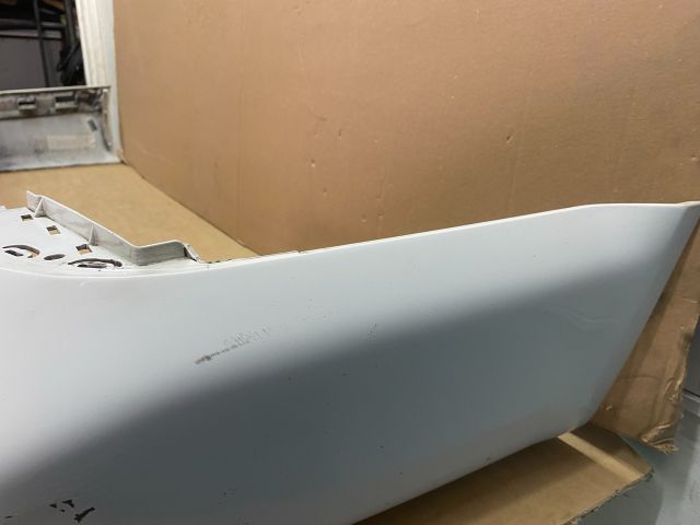 bontott VW TRANSPORTER Hátsó Lökhárító (Üresen)