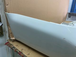 bontott VW TRANSPORTER Hátsó Lökhárító (Üresen)