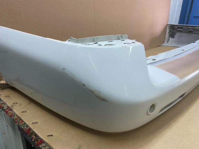 bontott VW TRANSPORTER Hátsó Lökhárító (Üresen)