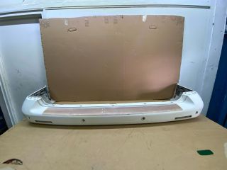 bontott VW TRANSPORTER Hátsó Lökhárító (Üresen)