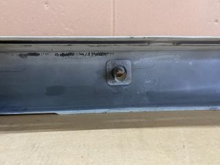 bontott VW TRANSPORTER Hátsó Lökhárító (Üresen)