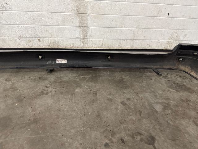 bontott VW TRANSPORTER Hátsó Lökhárító (Üresen)