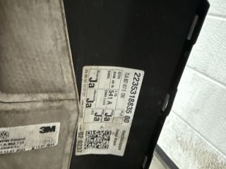 bontott VW TRANSPORTER Hátsó Lökhárító (Üresen)