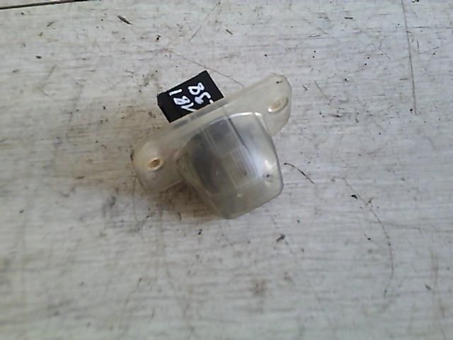 bontott VW TRANSPORTER Hátsó Rendszámtábla Világítás