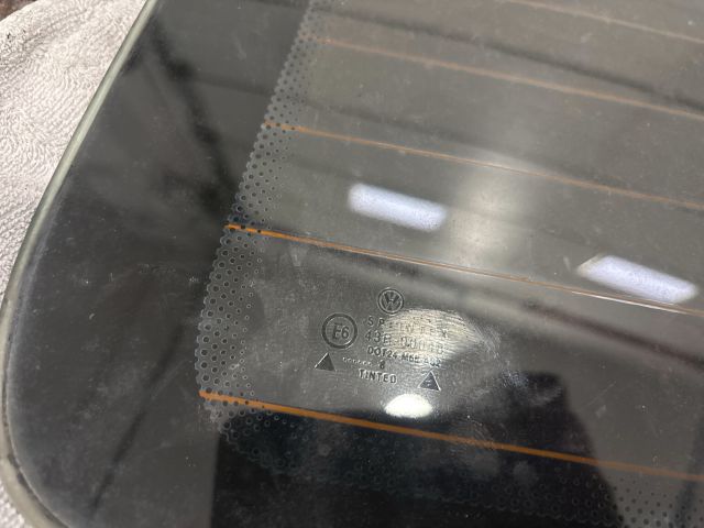 bontott VW TRANSPORTER Hátsó Szélvédő