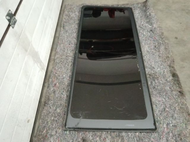 bontott VW TRANSPORTER Hátsó Szélvédő