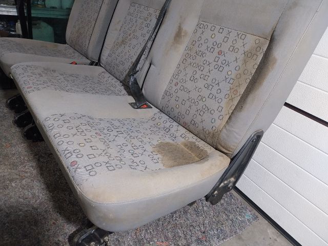 bontott VW TRANSPORTER Hátsó Ülés Szett