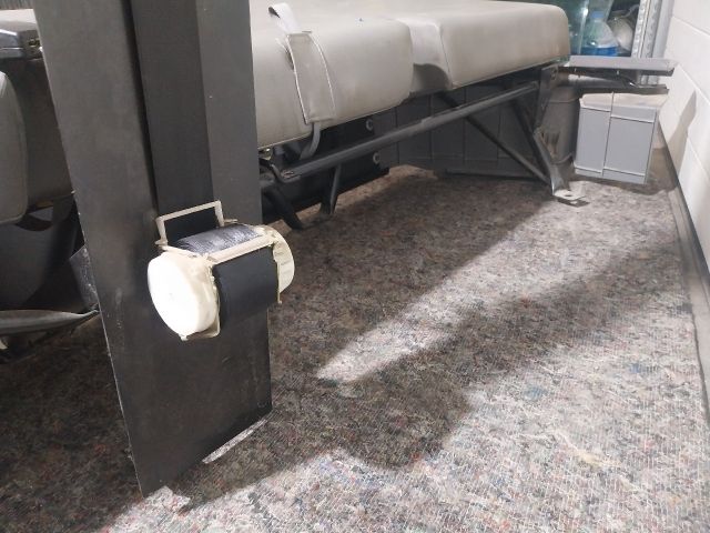 bontott VW TRANSPORTER Hátsó Ülés Szett