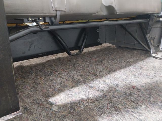 bontott VW TRANSPORTER Hátsó Ülés Szett