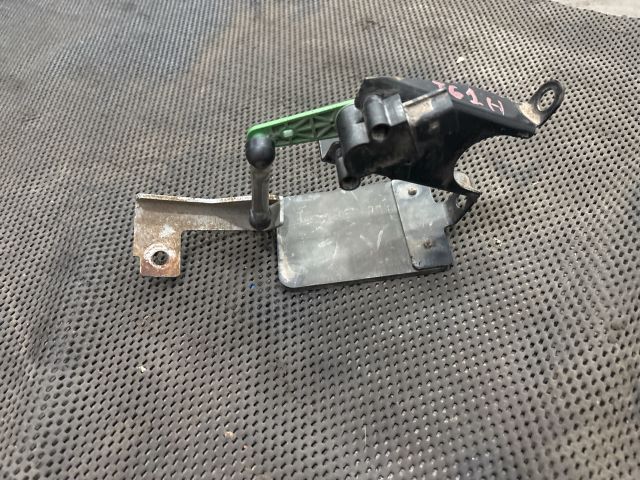 bontott VW TRANSPORTER Hátsó Xenon Szintszabályzó Jeladó