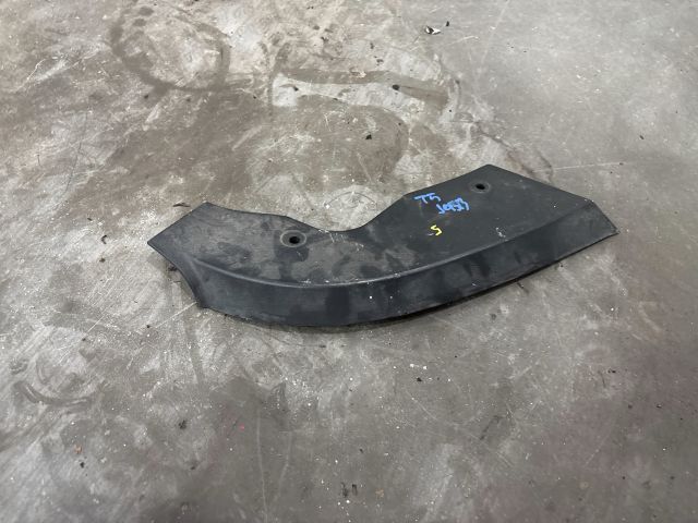 bontott VW TRANSPORTER Homlokfal Burkolat