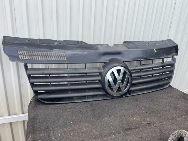 bontott VW TRANSPORTER Hűtőrács