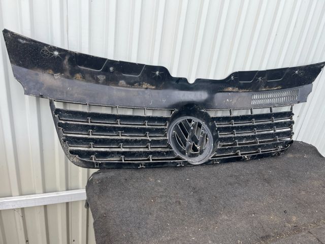 bontott VW TRANSPORTER Hűtőrács