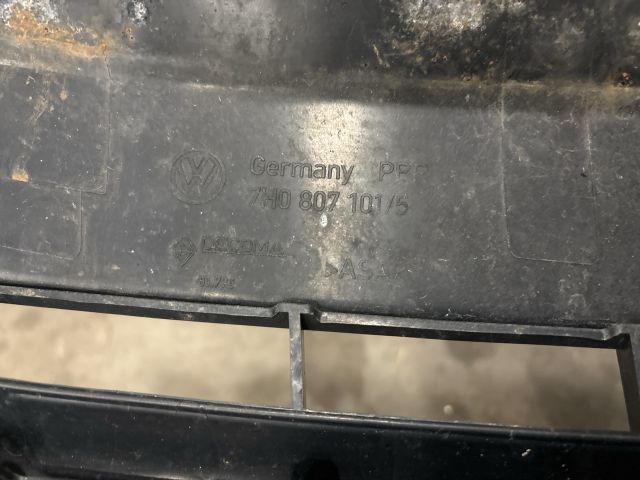 bontott VW TRANSPORTER Hűtőrács