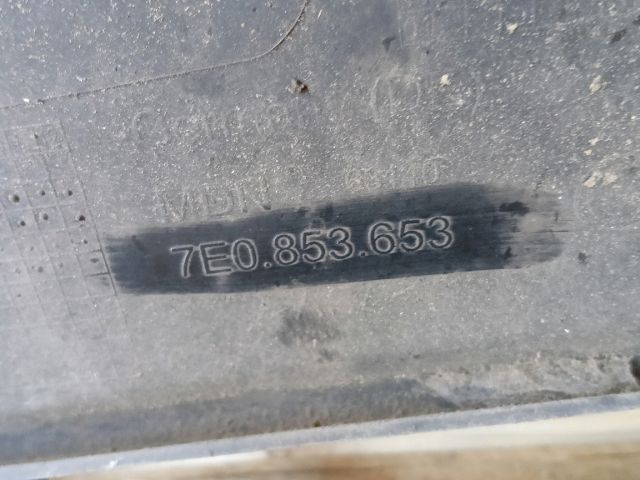 bontott VW TRANSPORTER Hűtőrács