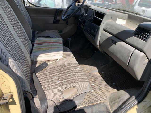 bontott VW TRANSPORTER Hűtőrács