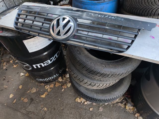 bontott VW TRANSPORTER Hűtőrács