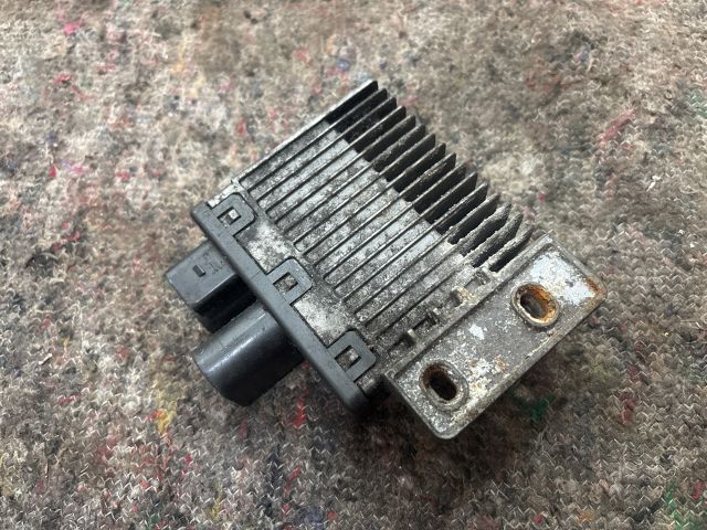 bontott VW TRANSPORTER Hűtőventilátor Elektronika